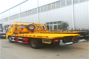 秦都区附近拖车救援搭电