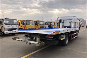 秦都区汽车救援补胎