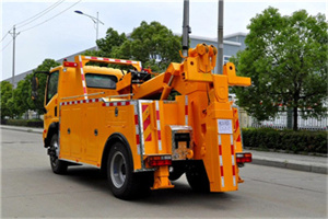 秦都区高速路拖车费